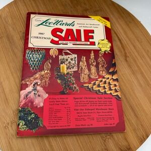 Vintage 1967 LeeWards Christmas Sale Catalog 51 Elgin IL Holiday Craft Ephemera